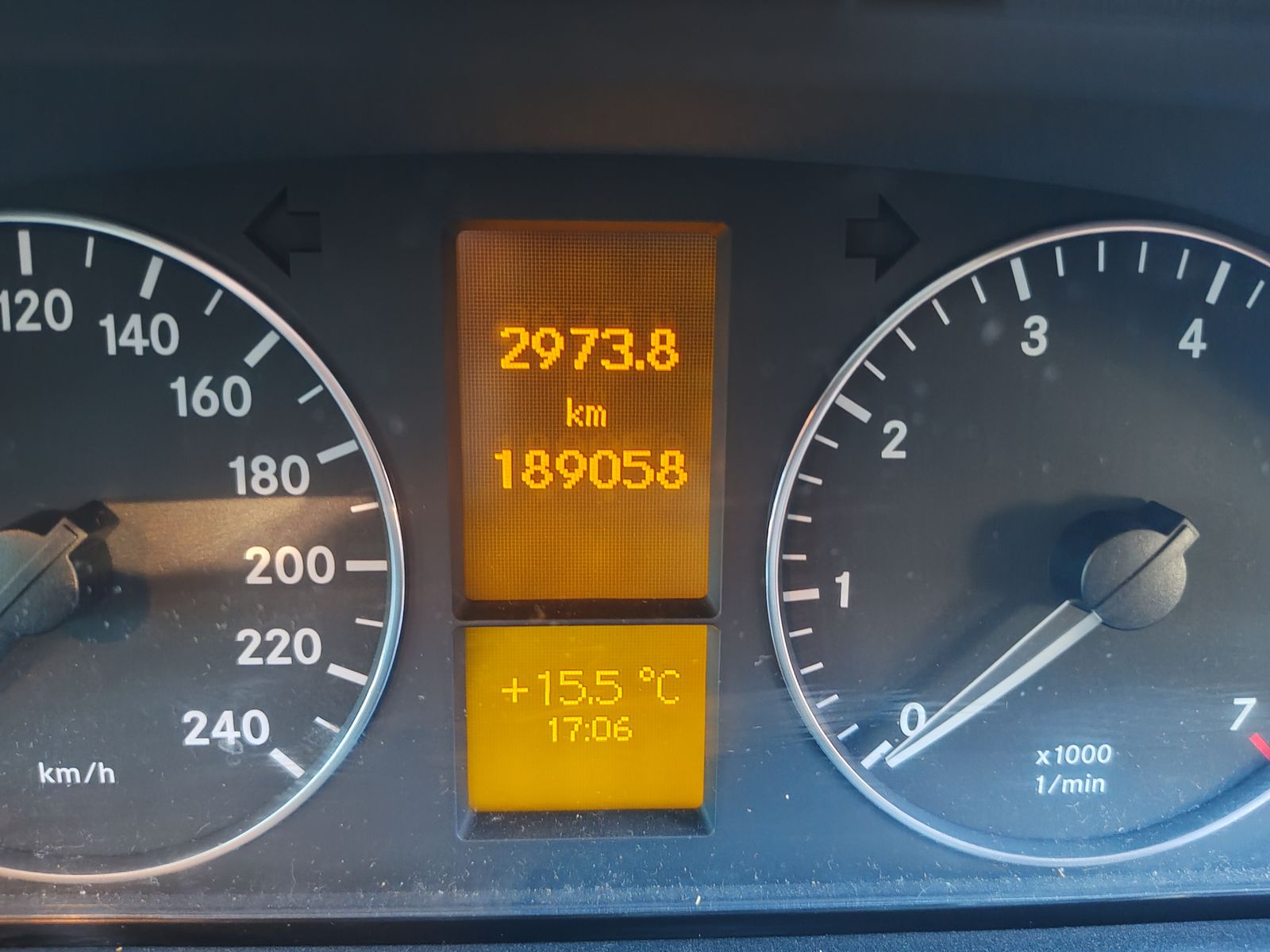 2012 Mercedes Benz  A200 — photo 5
