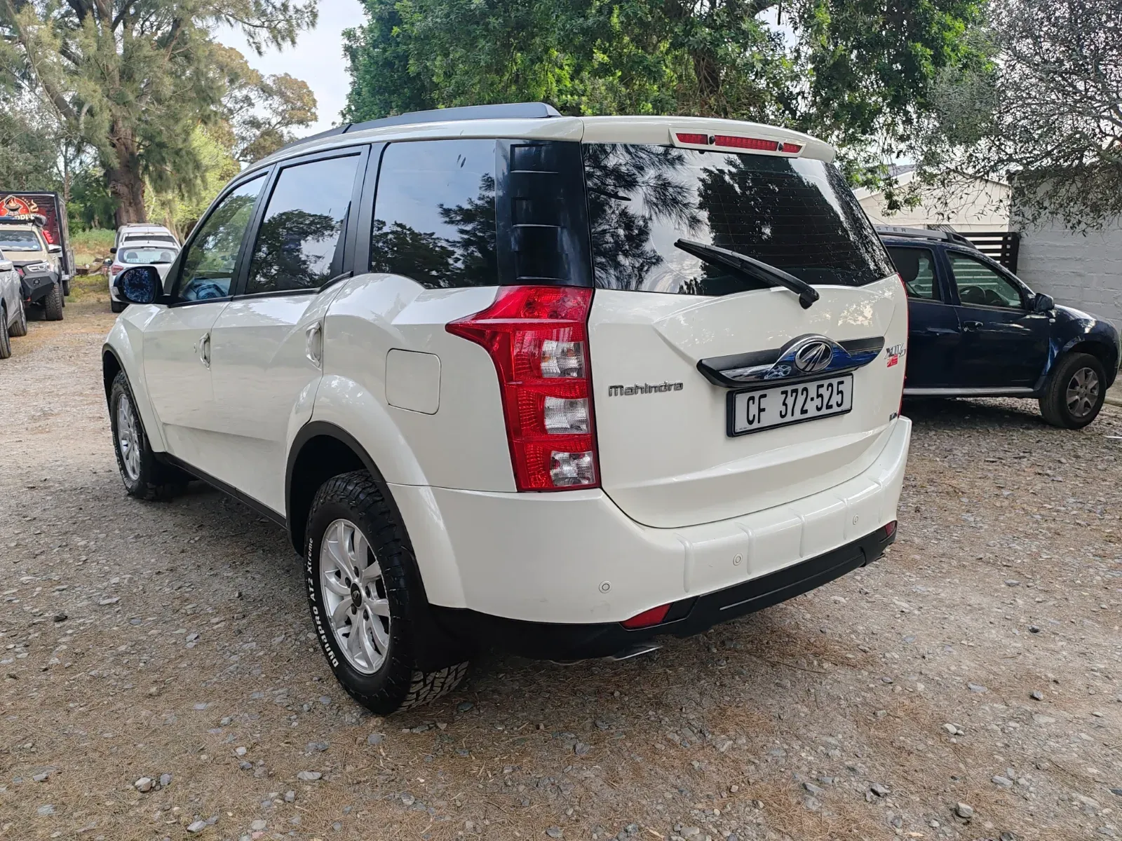 2016 Mahindra  XUV 500 W6 — photo 20