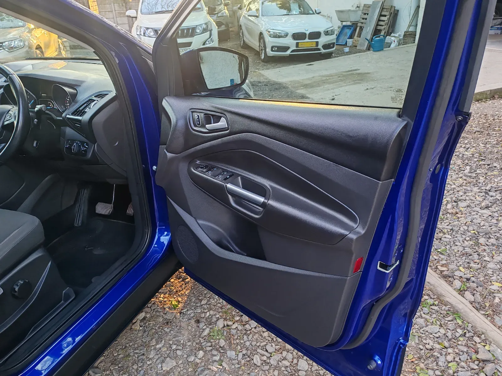 2018 Ford  Kuga Trend  — photo 9