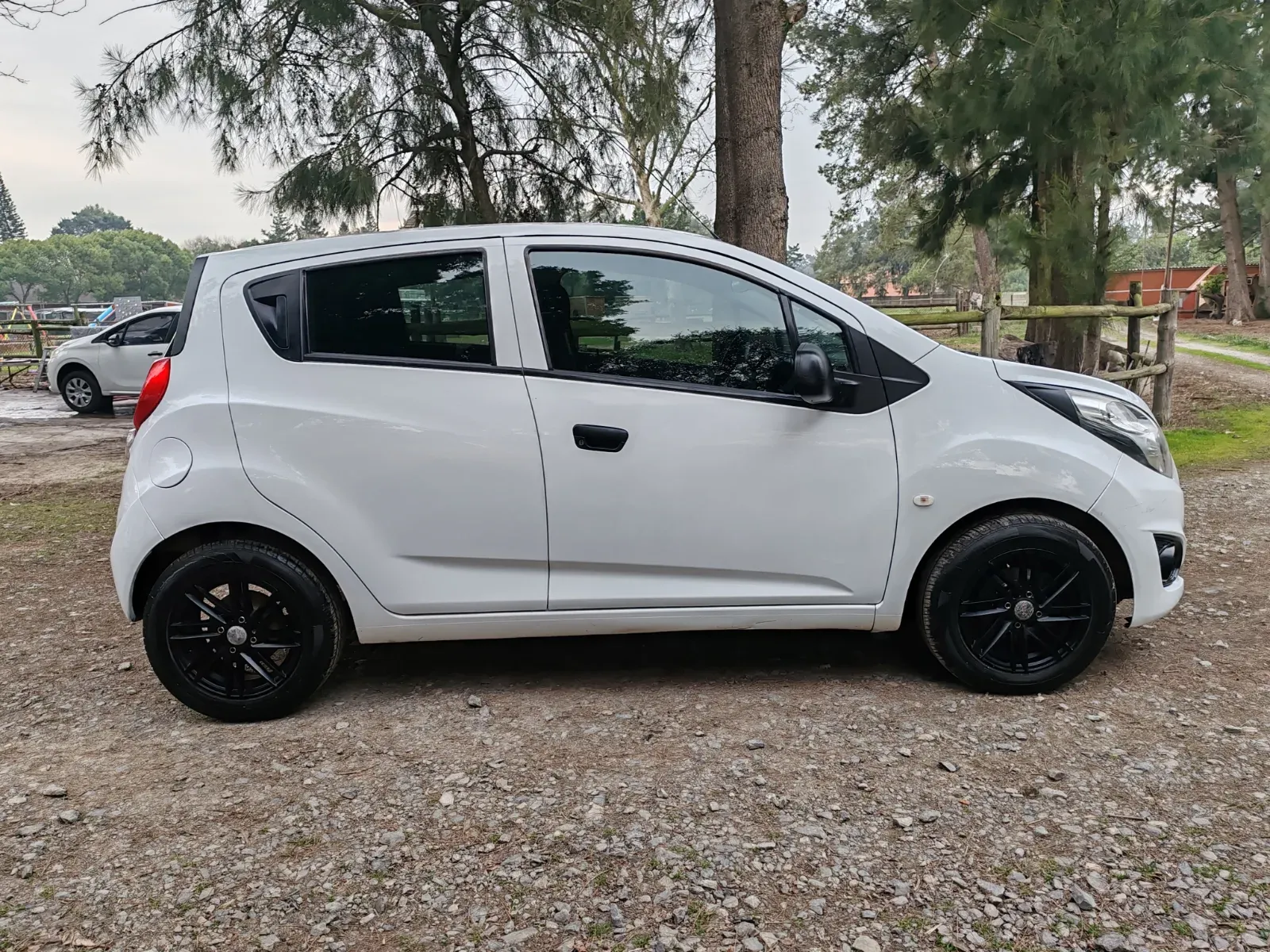 2016 Chevrolet  Spark 1.2 Campus — photo 13