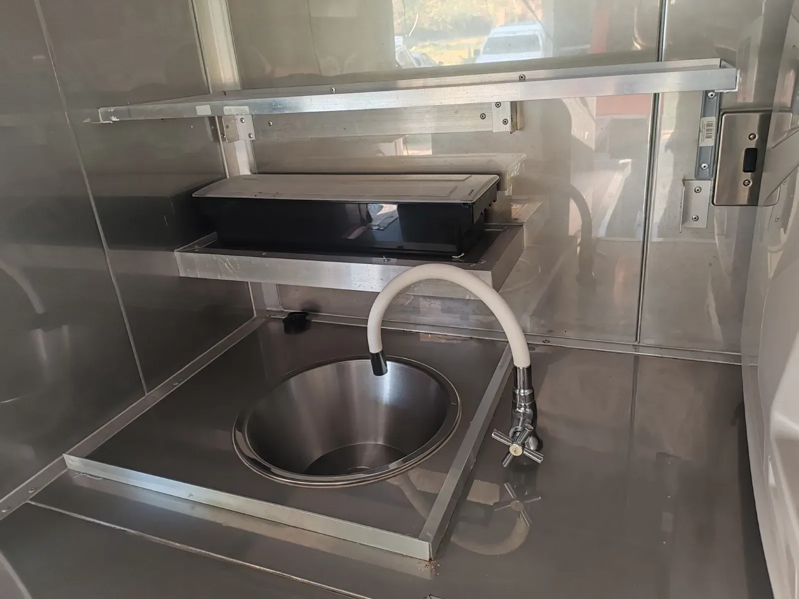 2023 FOOD TRAILER  Double axle — photo 12