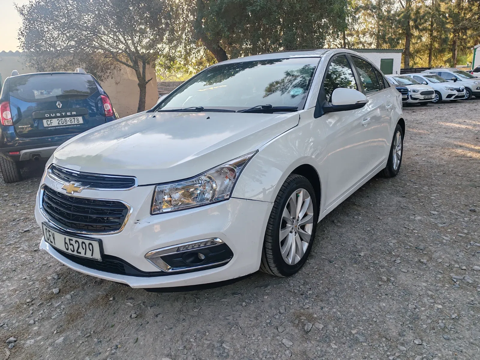 2015 Chevrolet  Cruze LS — photo 21