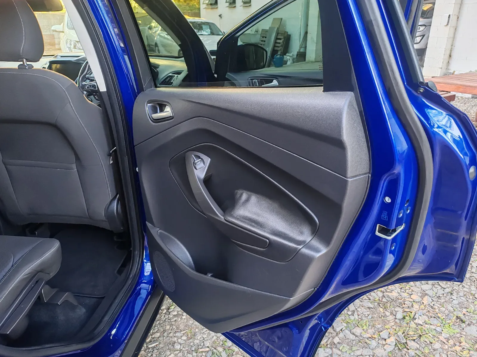 2018 Ford  Kuga Trend  — photo 10