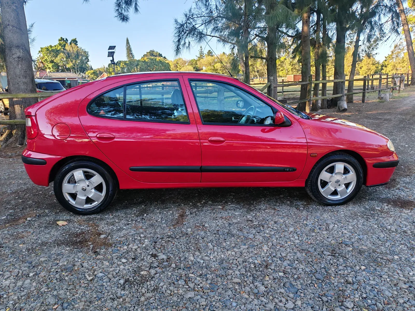 2003 Renault  Megane 1.6 Dynamique  — photo 13